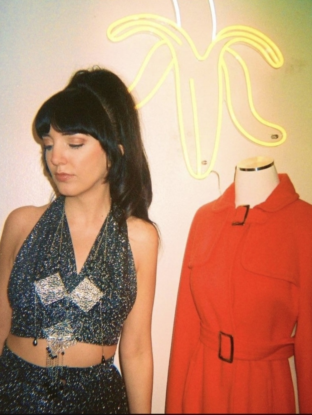 Sharon 60s Inspired replica Statement Lariat Necklace. Rare find. - Picture 14 of 14